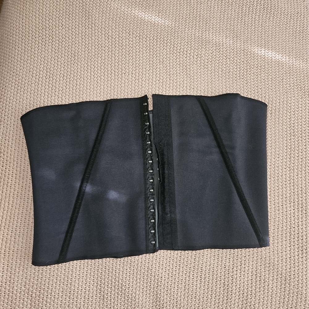 Contouring cincher
